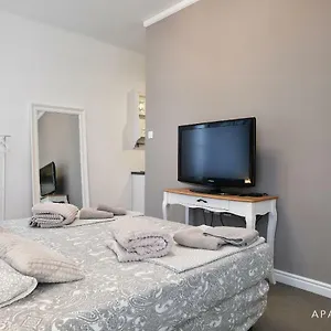 Apartment Downtown / Free Parking, Ljubljana
