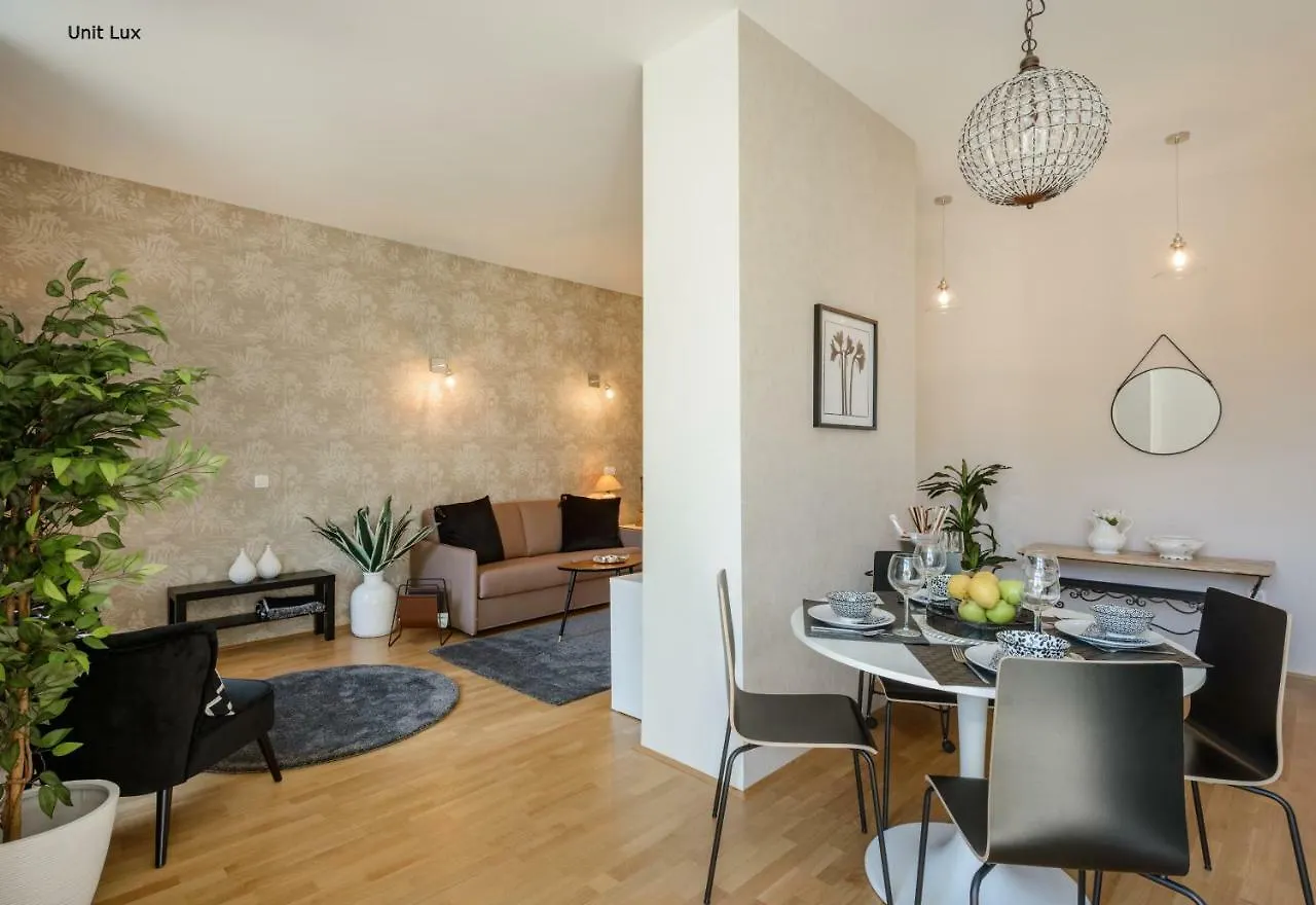 Prestige Apartments Любляна Словения